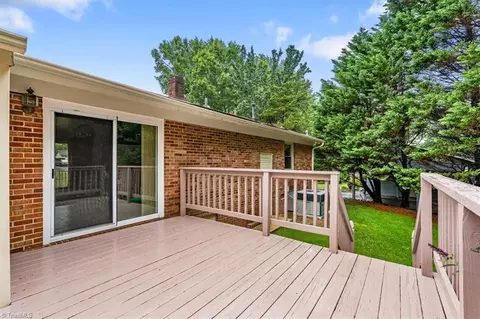 3404 Rolling Rd, High Point, NC 27265 photo 3