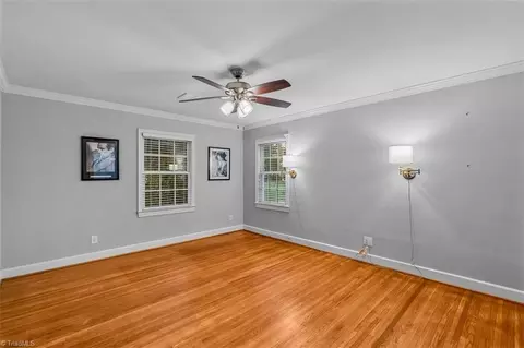 Bedroom - 809 Hillcrest Dr, High Point, NC 27262 photo 1 of 10