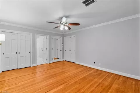 Bedroom - 809 Hillcrest Dr, High Point, NC 27262 photo 2 of 10