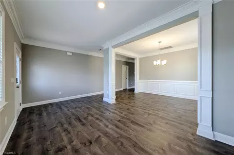 Entry Way - 6953 Quarter Horse Dr, Trinity, NC 27370 photo 2 of 8
