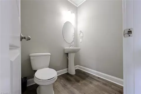 Entry Way - 6953 Quarter Horse Dr, Trinity, NC 27370 photo 6 of 8