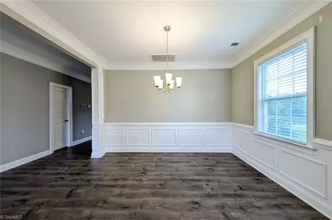 Entry Way - 6953 Quarter Horse Dr, Trinity, NC 27370 photo 3 of 8