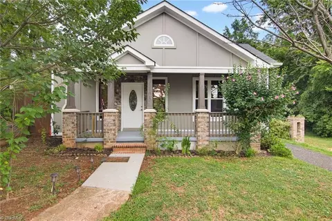 1103 Thurmond St, Winston Salem, NC 27105