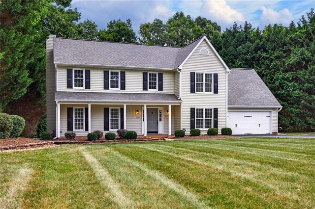 770 Somerset Dr, Winston Salem, NC 27103
