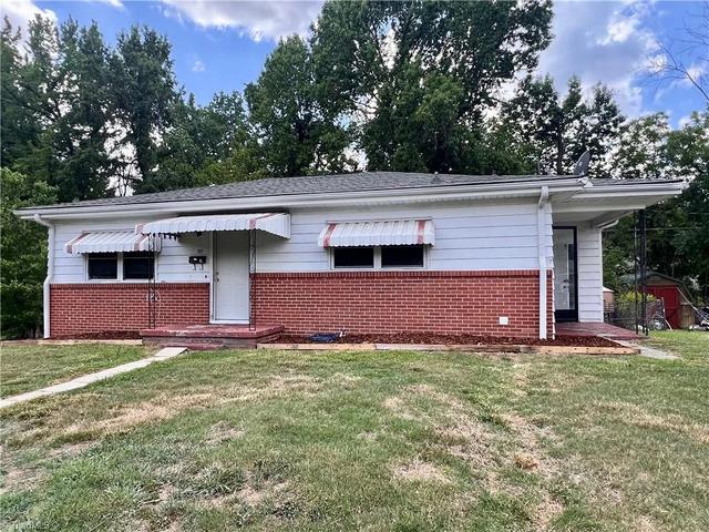 1521 Ohenry Blvd, Greensboro, NC 27405