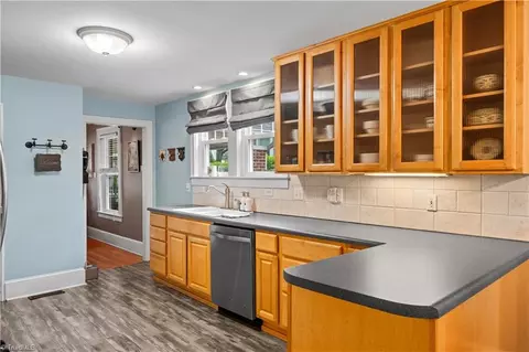 Kitchen - 87 Hillcrest Dr, High Point, NC 27262 photo 2 of 6