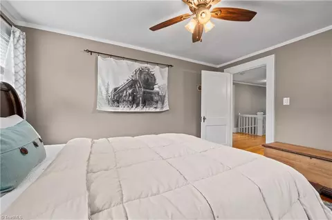 Bedroom - 87 Hillcrest Dr, High Point, NC 27262 photo 3 of 5