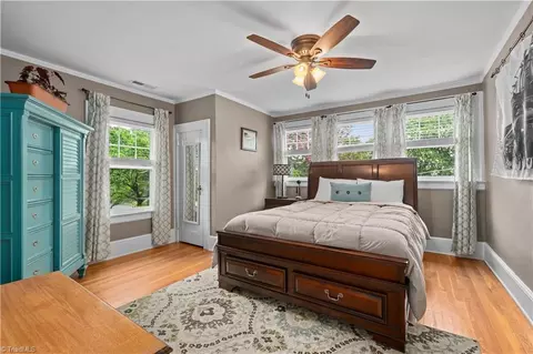 Bedroom - 87 Hillcrest Dr, High Point, NC 27262 photo 4 of 5