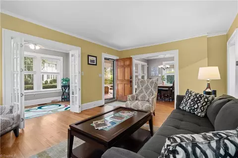 Entry Way - 87 Hillcrest Dr, High Point, NC 27262 photo 3 of 7