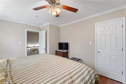 Bedroom - 7049 Orchard Path Dr, Clemmons, NC 27012 photo 4 of 6