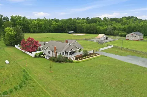 6673 Nc Highway 62 S, Burlington, NC 27215