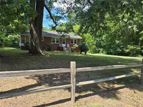 4618 Liberty Rd, Greensboro, NC 27406