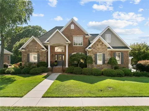 134 Carrington Ln, Winston Salem, NC 27107