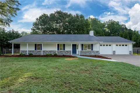 865 Lewisville Vienna Rd, Lewisville, NC 27023