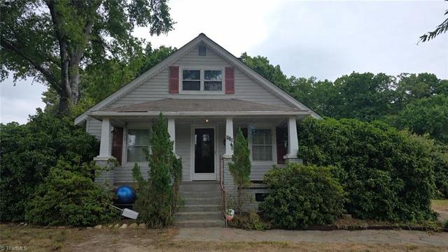 820 Walker St, Reidsville, NC 27320