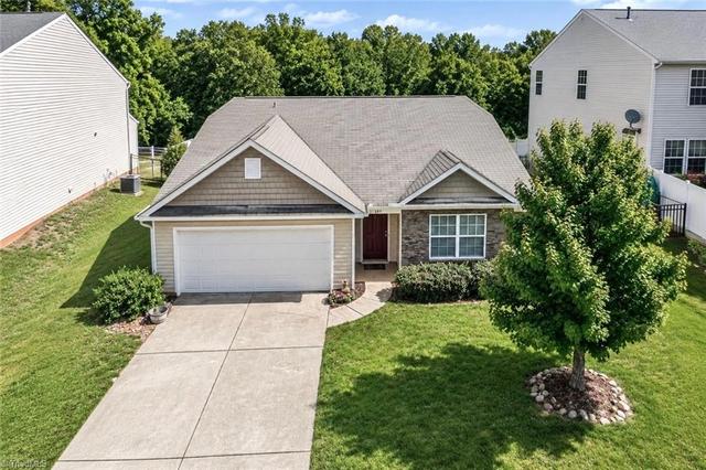 135 Mossy Pond Rd, Statesville, NC 28677