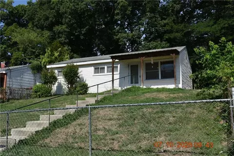 1410 Town St, Greensboro, NC 27407