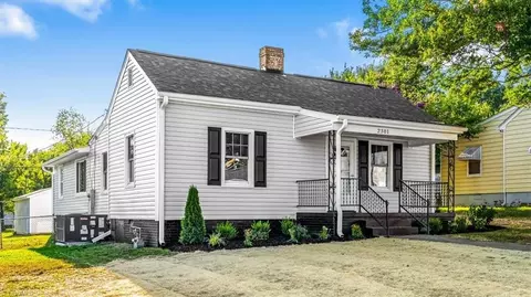 2301 Maple St, Greensboro, NC 27405