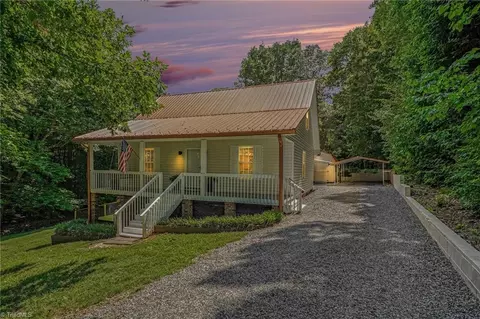 4243 Hunters Run, Trinity, NC 27370 photo 30
