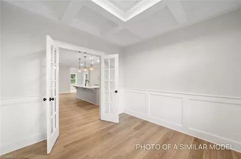 Entry Way - 109 Vine Maple Ct, King, NC 27021 photo 6 of 12