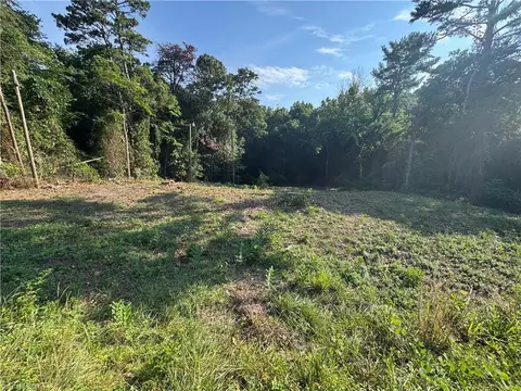 349 King St, King, NC 27021 photo 10