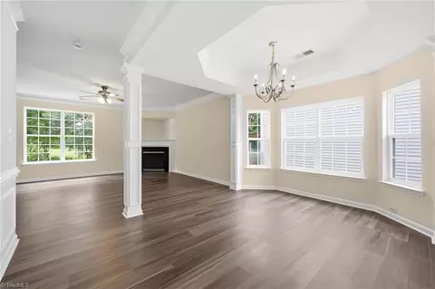 2211 Rindle Dr, High Point, NC 27262 photo 3