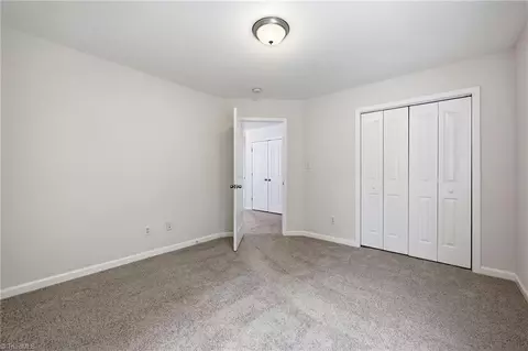 2211 Rindle Dr, High Point, NC 27262 photo 24
