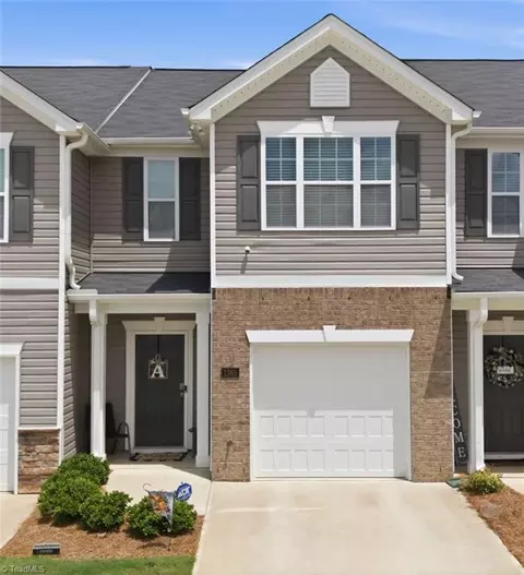 1365 Isley Ln, Kernersville, NC 27284