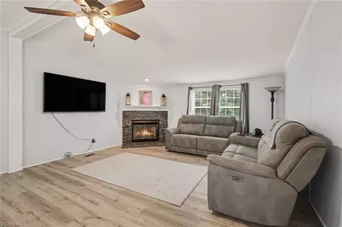 2298 Ray Loop Rd, Westfield, NC 27053 photo 4