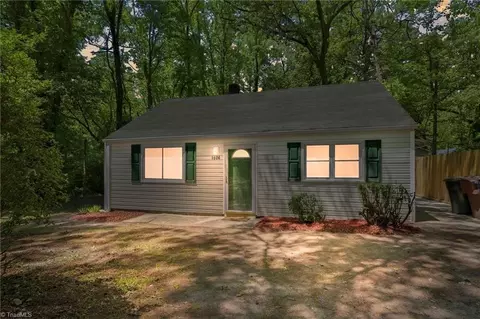1604 Victory St, Greensboro, NC 27407