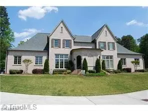 4 Chippers Ct, Greensboro, NC 27407