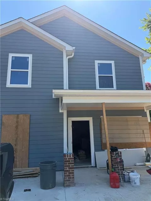 927 Pearson St, Greensboro, NC 27406