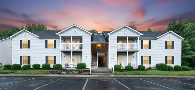 5805 Battery Dr #2D, Greensboro, NC 27409