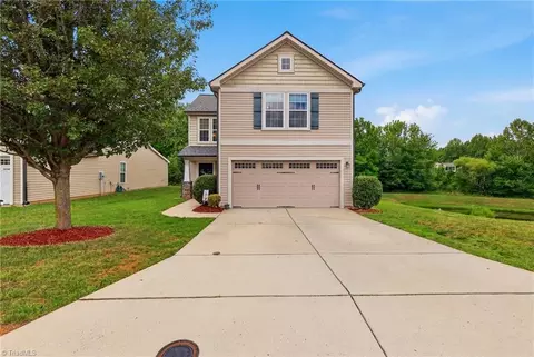 1533 Hamilton Hills Dr, Greensboro, NC 27406