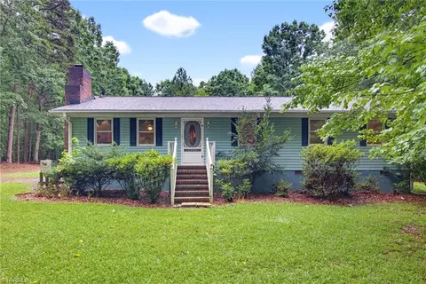6744 Mcpherson Clay Rd, Liberty, NC 27298