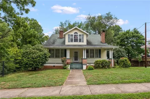 702 SW Granville Dr, Winston Salem, NC 27101
