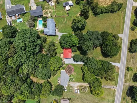 View/Area - 4096 Hoover Hill Rd, Trinity, NC 27370 photo 1 of 4