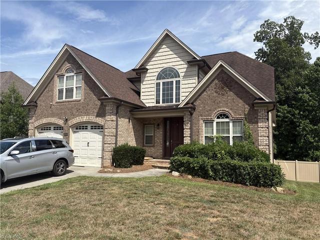 3040 Cameron Village Ct, Winston Salem, NC 27103