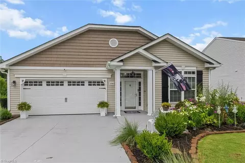 3940 Muddy Creek Dr, Winston Salem, NC 27107