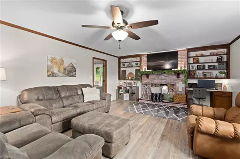 945 Rhine Rd, Germanton, NC 27019 photo 5