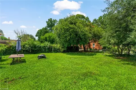 Exterior - 813 Carrick St, High Point, NC 27262 photo 5 of 8