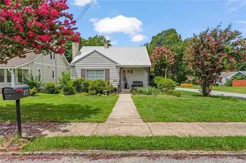 Exterior - 813 Carrick St, High Point, NC 27262 photo 1 of 8