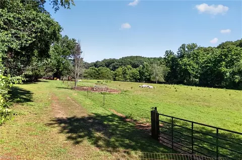 138 Eagle Valley Trl, Dobson, NC 27017 photo 43