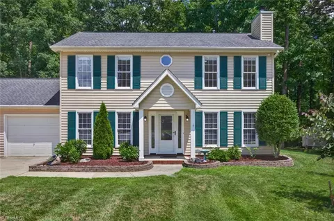 Exterior - 4000 Loch Mere Rd, High Point, NC 27265 photo 4 of 13