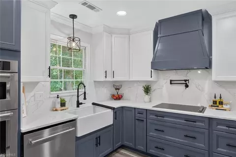 Kitchen - 4000 Loch Mere Rd, High Point, NC 27265 photo 3 of 3