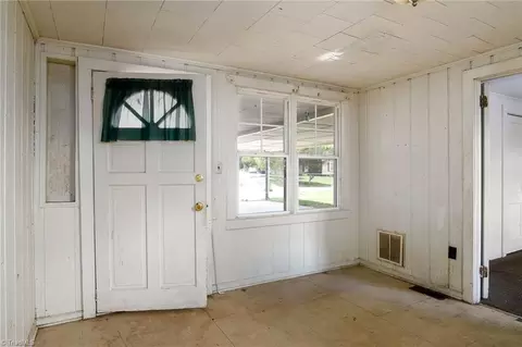 11 Hackney St, Lexington, NC 27292 photo 24