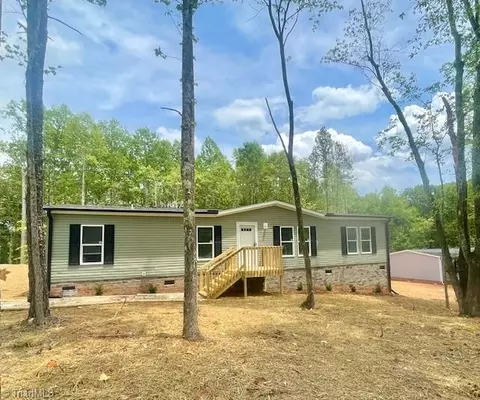 2764 Sowers Rd, Linwood, NC 27299