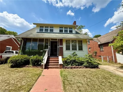 435 25th St, Winston Salem, NC 27105