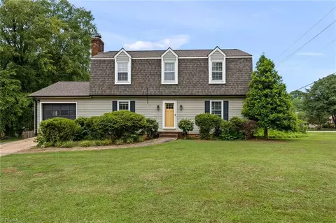 2150 Storm Canyon Rd, Winston Salem, NC 27106