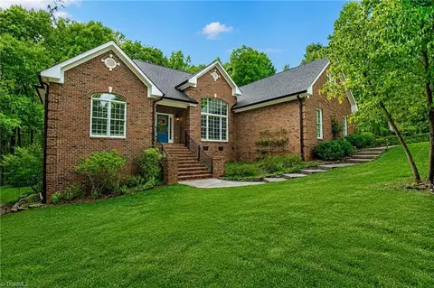 265 Westminster Ct, Asheboro, NC 27205